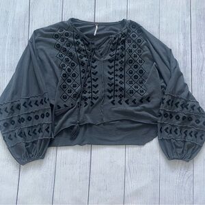 Free People Savannah Grey Embroidered Tassel Balloon Sleeve Top Size Small